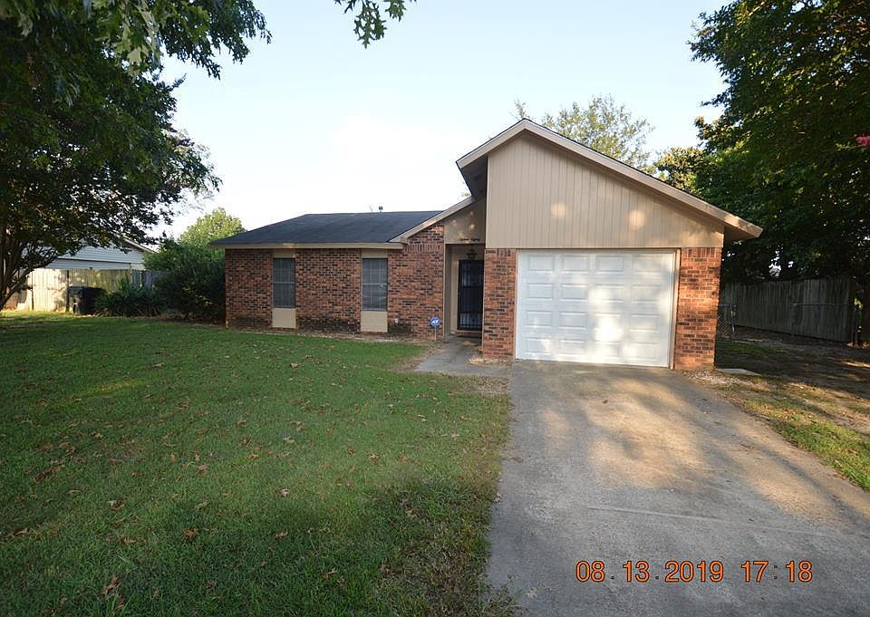1st image of 1580 E Pear Ln