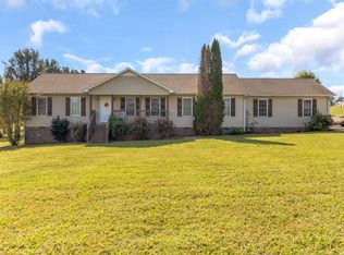 205 Jackson St, Cowan, TN 37318