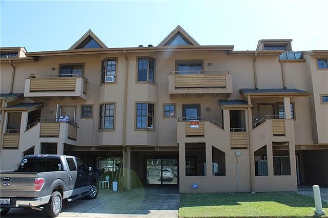 1st image of 52 Lake Breeze Dr #52