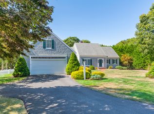 10 Harding Ln, Harwich, MA 02645