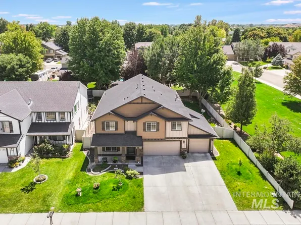 4175 E Palm St, Meridian, ID 83646