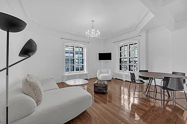 2109 Broadway, #5-131