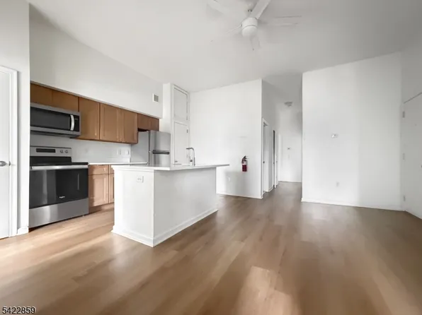 403 S Main St #201, Phillipsburg, NJ 08865