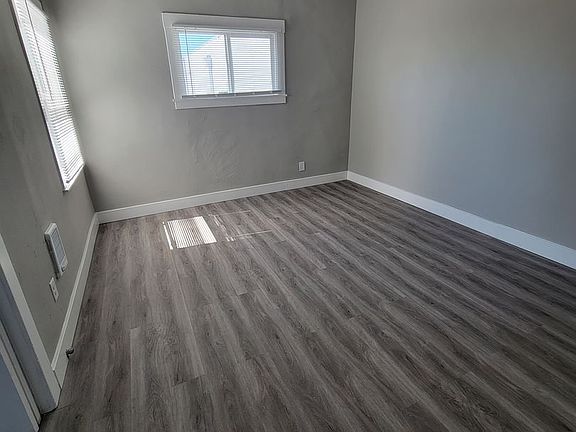 5th image of 3835 Macarthur Blvd APT 3