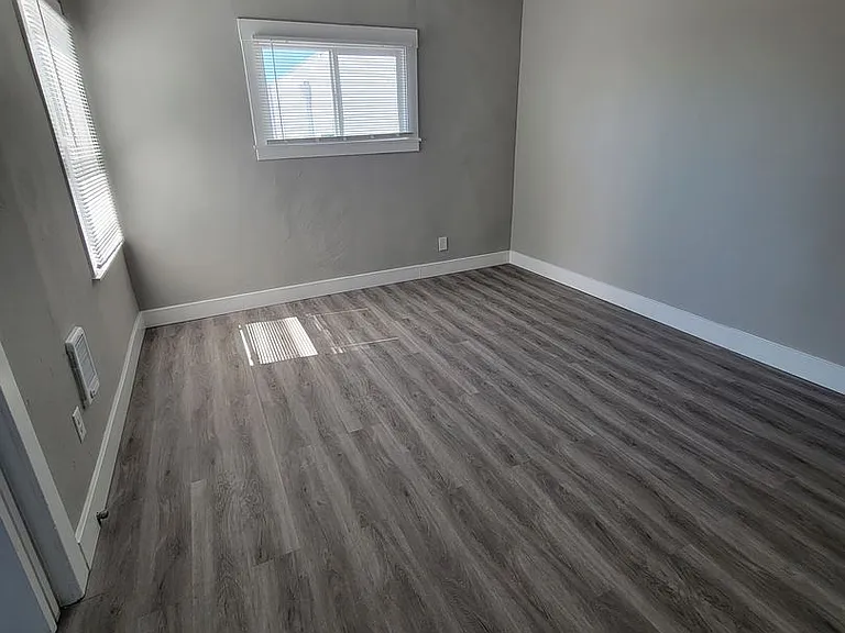 3835 Macarthur Blvd — Photo 5