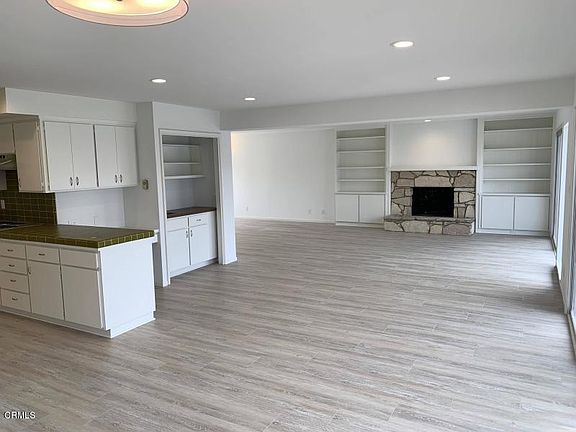 5th image of 2905 Surfrider Ave