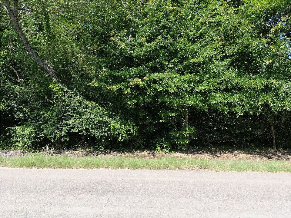 1st image of 0 Pecan Rd