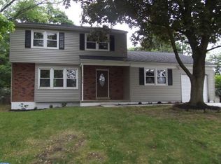 2216 Lancashire Dr, Wilmington, DE 19810