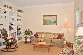 3rd image of 6998 Saratoga Ct