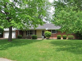 315 Magnolia Dr, Englewood, OH