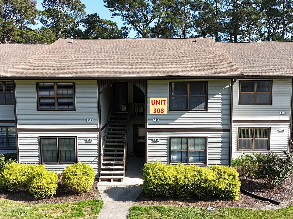 308 Country Club Villa Dr #308