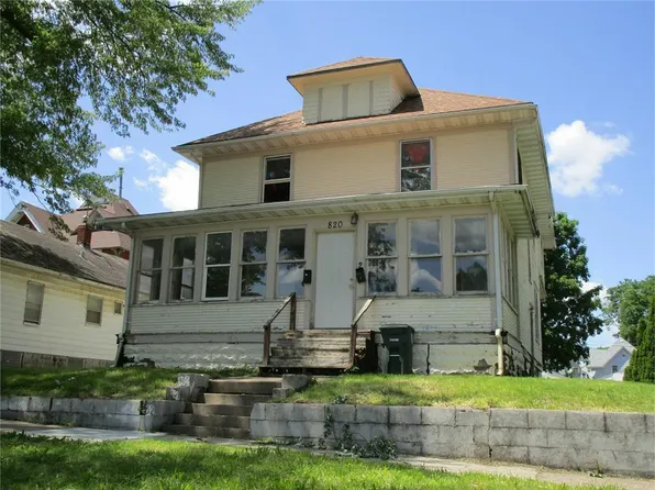 820 W 2nd St, 820 W 2nd St #2, Waterloo, IA 50701