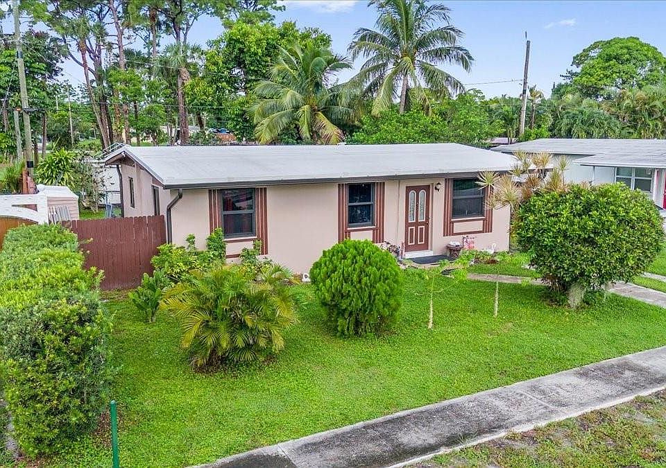 1st image of 51 Barbados Drive