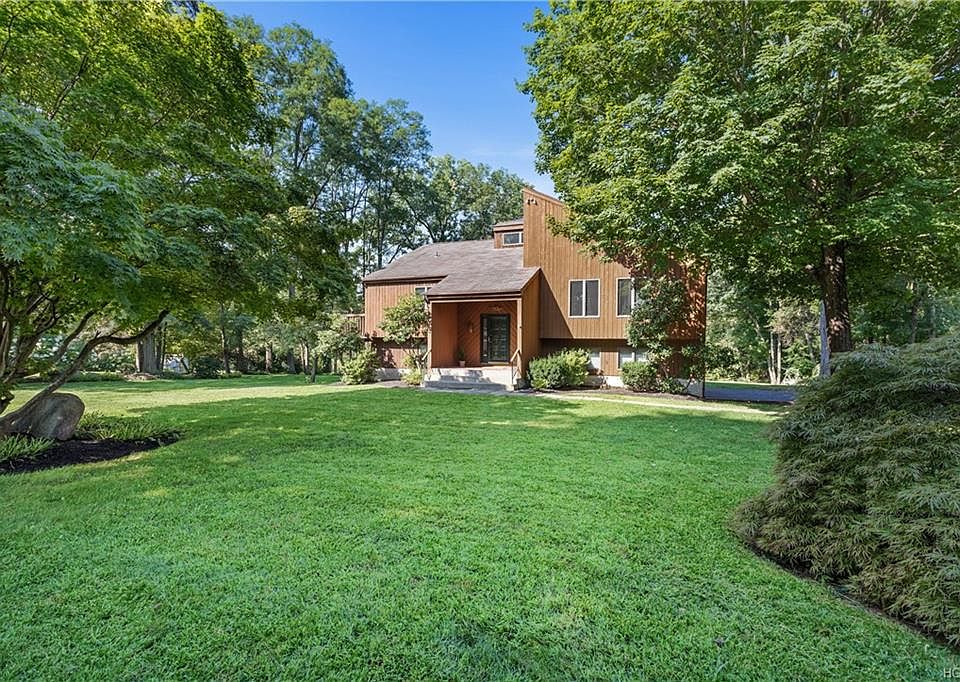 13 Meadow Park Rd, Baldwin Place, NY 10505 Zillow