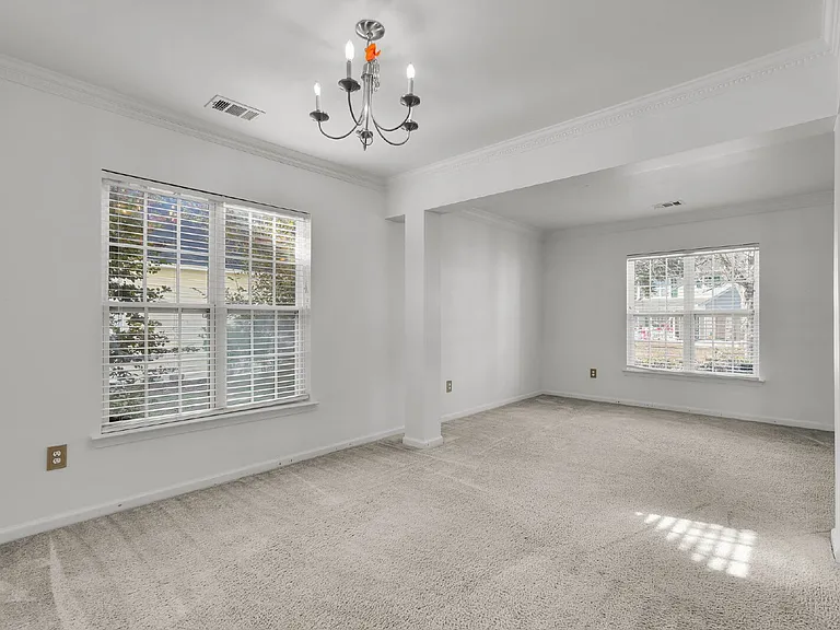 25 Pennyroyal Way — Photo 12