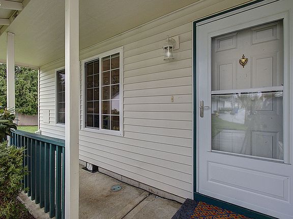 4th image of 7407 NE 43rd St
