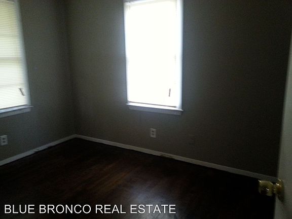 4th image of 1508 S Evanston Ave
