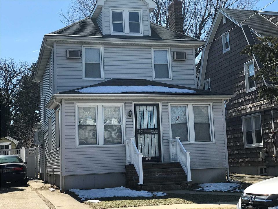2nd image of 134 Lowell Ave