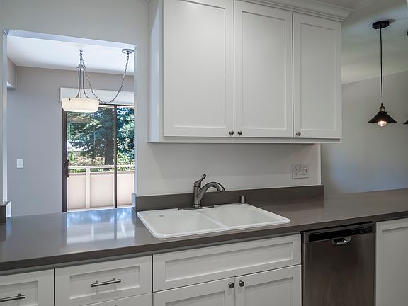 5th image of 20720 4th St APT 8