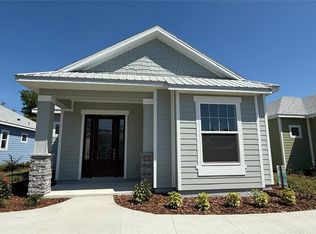 931 Azalea Walk Cir, Deland, FL 32724