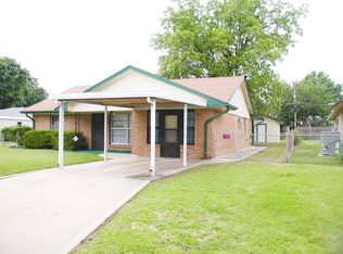 1513 S E St, Blackwell, OK 74631