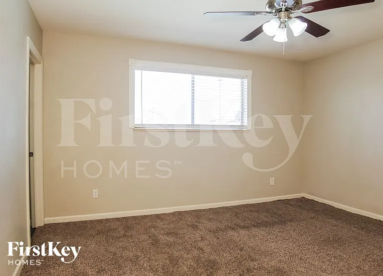 3602 W North Ln — Photo 7