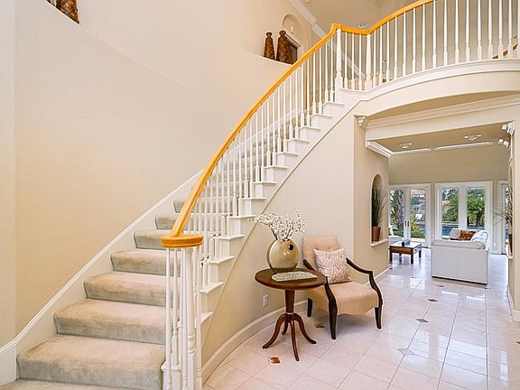 5th image of 5805 Orvieto Ct