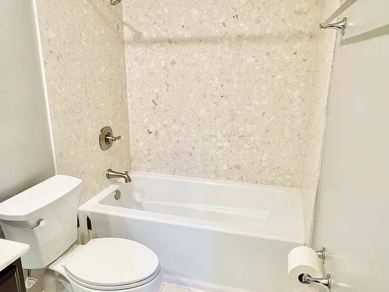 2935 Valhalla Dr — Photo 15