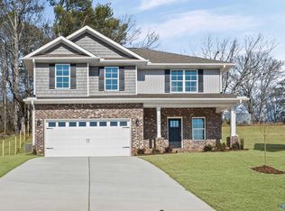 6104 Feather Way SE, Owens Cross Roads, AL 35763