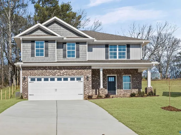 6104 Feather Way SE, Owens Cross Roads, AL 35763