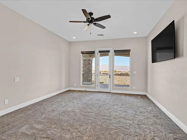 5790 Aspen Falls Cir — Photo 35