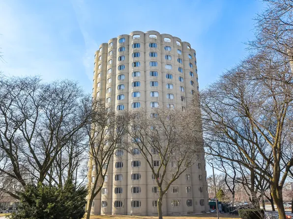 Hilliard Towers Family