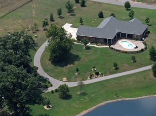 901 Red Hill Valley Rd SE, Cleveland, TN 37323