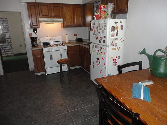 3rd image of 301 23rd Ave