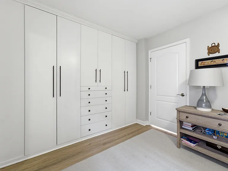 6932 Fairfax Dr #100 — Photo 38