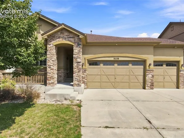 8238 Hollygrape Ln, Colorado Springs, CO 80927
