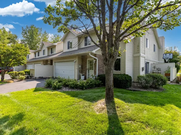 7019 49th St N, Oakdale, MN 55128