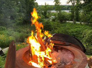 87 Coffin St, West Newbury, MA 01985