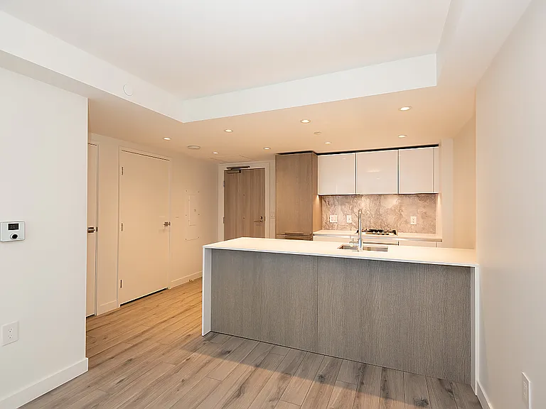 1107 Richards St #407 — Photo 3
