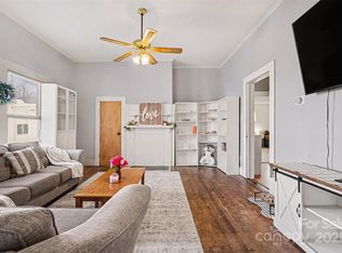 911 N Walnut St, Kannapolis, NC 28081