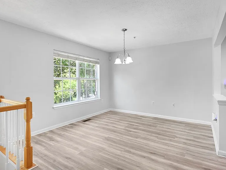 9958 Royal Commerce Pl #MAIN — Photo 7