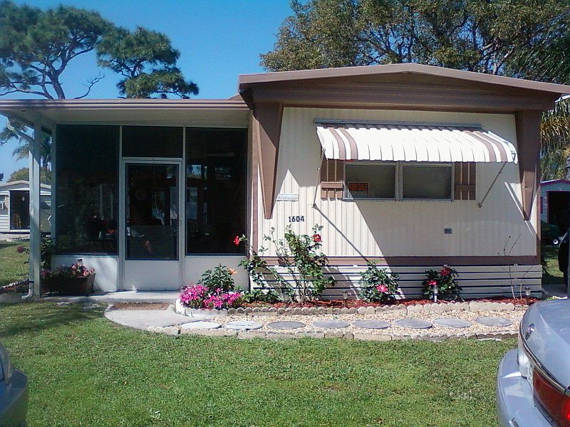 1st image of 1604 E Stardust Dr