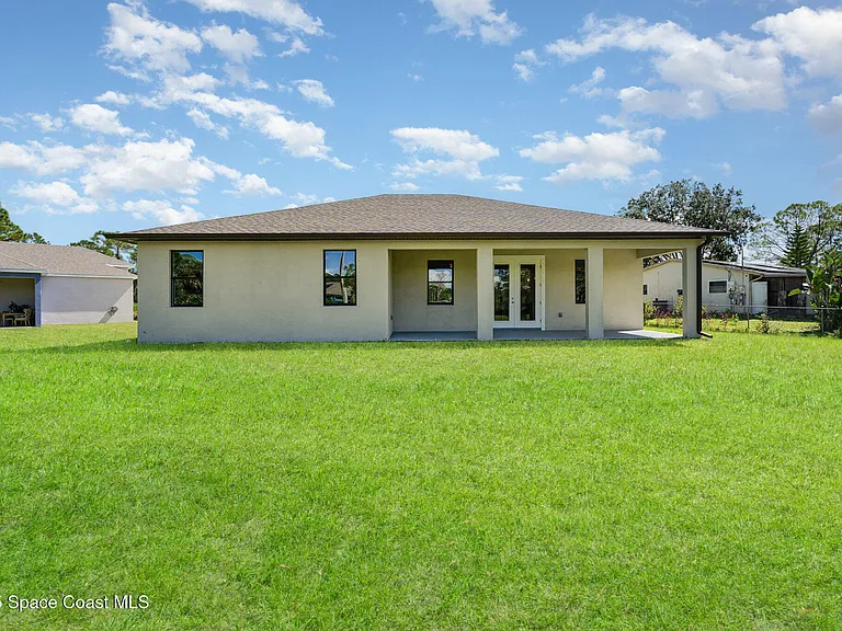 758 Bryant Rd SW — Photo 39