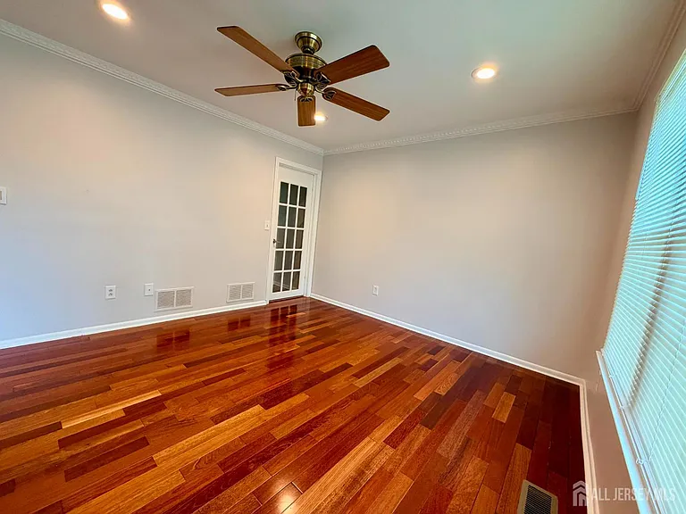 12 Dogwood Dr — Photo 13