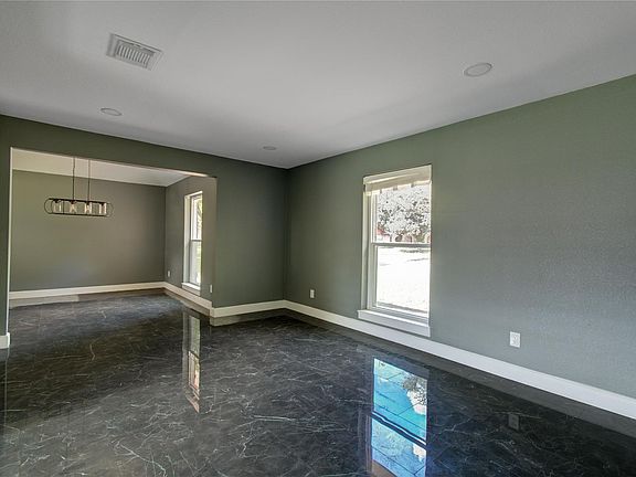 4th image of 8103 Schaffer Ln