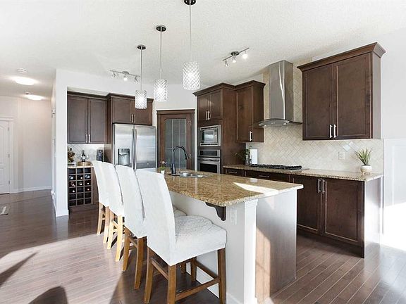 5th image of 26 W Skyview Ranch St NE