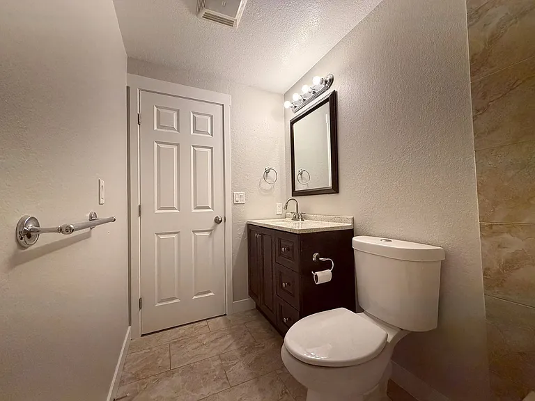 207 Dorn 8-plex — Photo 10