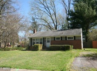 123 Rolling Rd, Gaithersburg, MD 20877