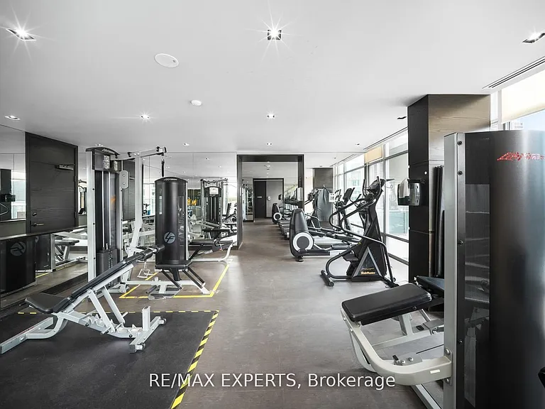 18 Yorkville Ave S #903 — Photo 16