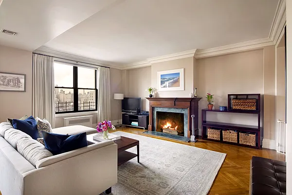 Sold by Brown Harris Stevens | media 19